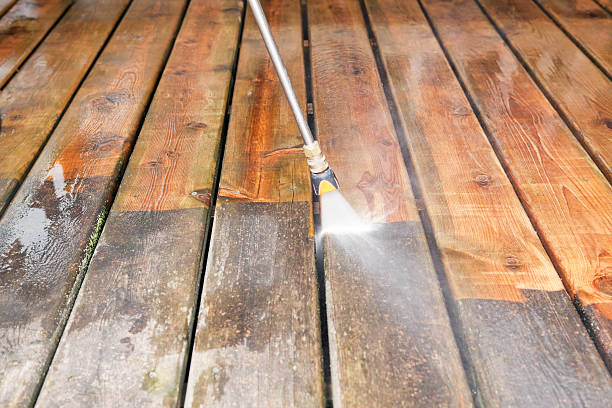 Best Concrete Pressure Washing  in Charleroi, PA